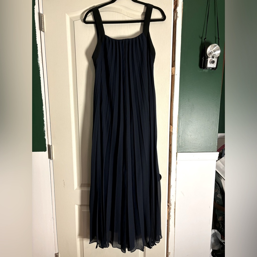 Club Monaco - navy with black stripe Jump Suit - size 6 - tags still on